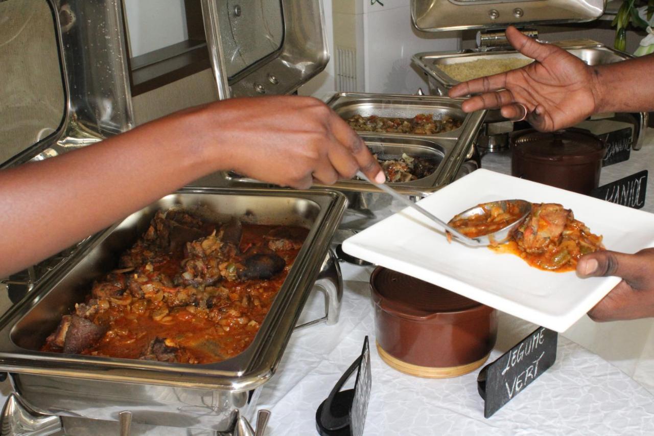 Hotel Amaritsah Brazzaville Eksteriør bilde